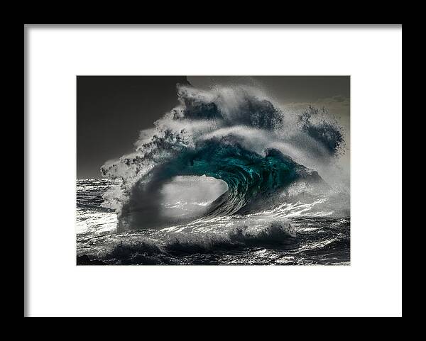 Waves Framed Print featuring the photograph Kauaiian Wave by Ken Fong