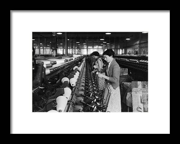 Working Framed Print featuring the photograph Lancashire Mill Girls by Bert Hardy