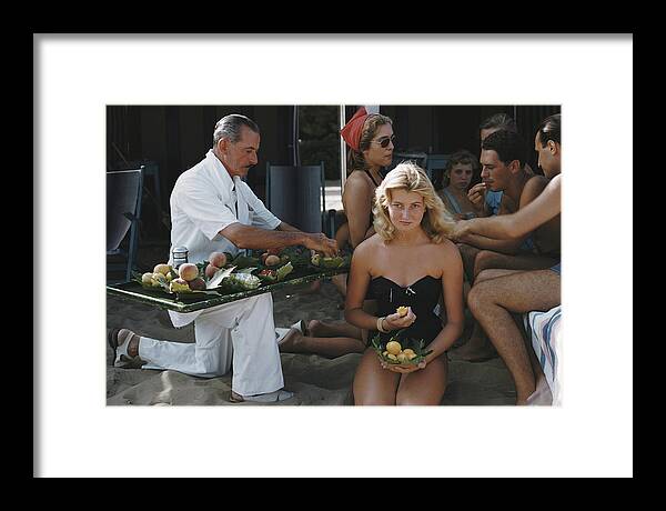 People Framed Print featuring the photograph Lido Life by Slim Aarons