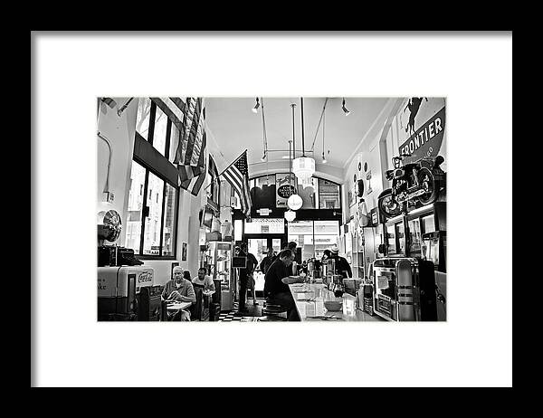 Lori Framed Print featuring the photograph Loris Diner San Francisco BW by RicardMN Photography