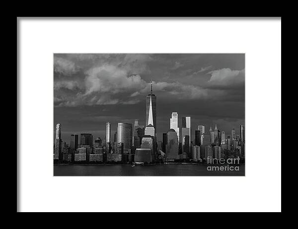 Wall Art Framed Print featuring the photograph Lower Manhattan by Devin Crowe