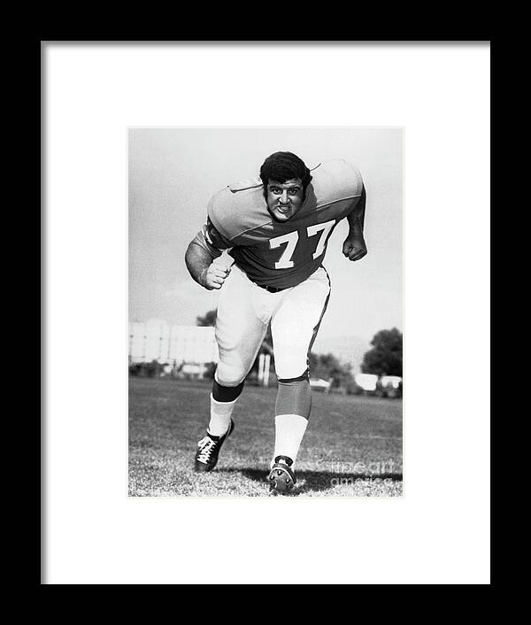 Lyle Alzado Of The Denver Broncos Framed Print by Bettmann