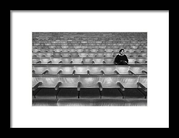 Audience Framed Print featuring the photograph Matinee by Filipe P Neto