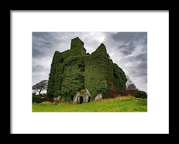 Castle Framed Print featuring the photograph Menlo Castle by Arthur Oleary