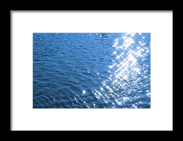 Sunlight Framed Print featuring the photograph Ocean Glimmer by Martin Wahlborg