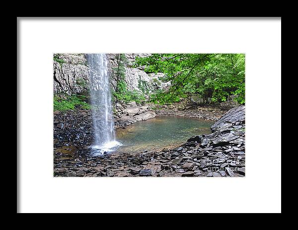 Tennessee Framed Print featuring the photograph Ozone Falls 11 by Phil Perkins