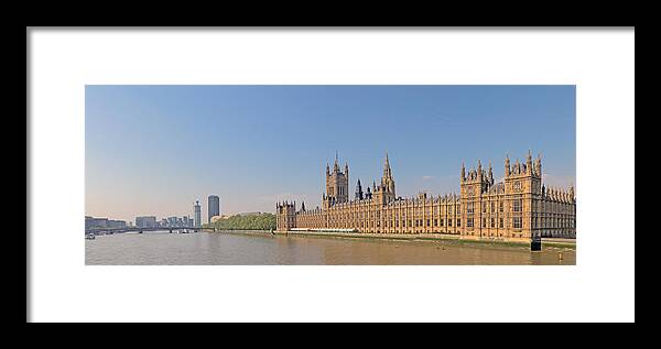 Tranquility Framed Print featuring the photograph Palace Of Westminster - London by David Kracht