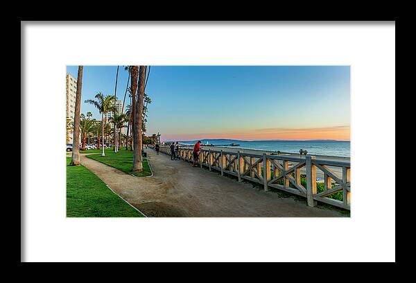 Palisades Park Framed Print featuring the photograph Palisades Park - Looking South by Gene Parks