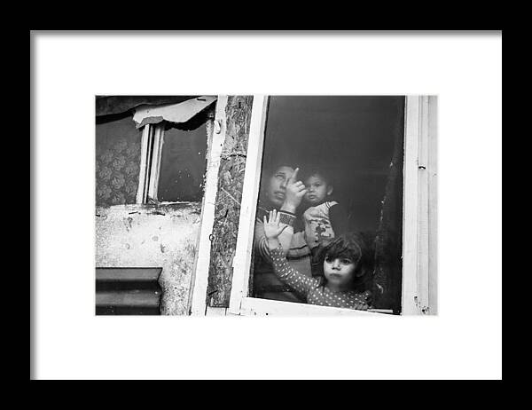 Documentary Framed Print featuring the photograph People Of The Pit 27 by Sorin Vidis