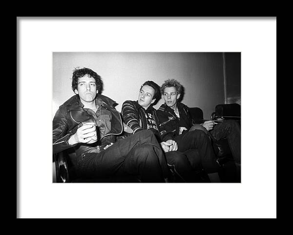 Punk Music Framed Print featuring the photograph Photo Of Joe Strummer And Paul Simonon by Erica Echenberg