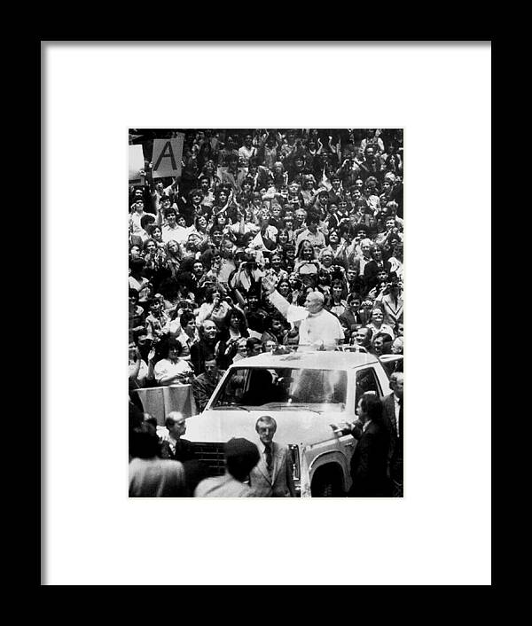 Student Framed Print featuring the photograph Pope Paul Greets Students At Madison by New York Daily News Archive