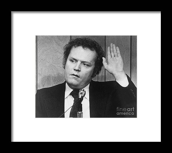 People Framed Print featuring the photograph Publisher Larry Flynt Being Sworn by Bettmann