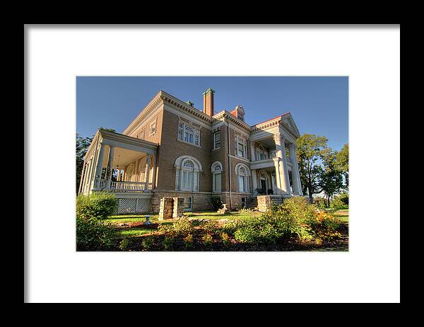 Rockcliffe Framed Print featuring the photograph Rockcliffe Mansion by Steve Stuller