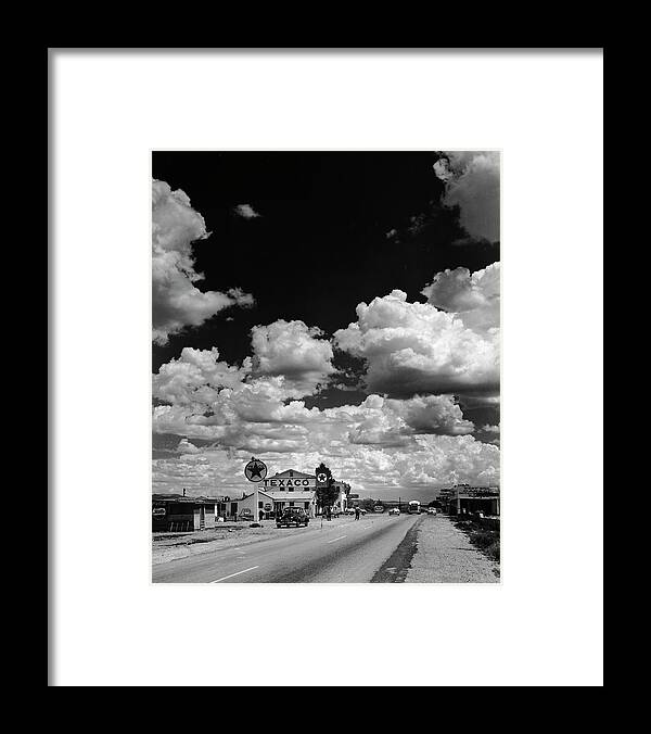 Motel Framed Print featuring the photograph Route 66 by Andreas Feininger