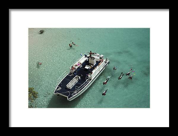 People Framed Print featuring the photograph Scuba-diving Lesson by Slim Aarons