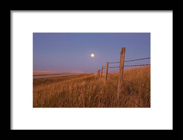 Tranquility Framed Print featuring the photograph September 15, 2008 - Harvest Moon Down by Alan Dyer/stocktrek Images
