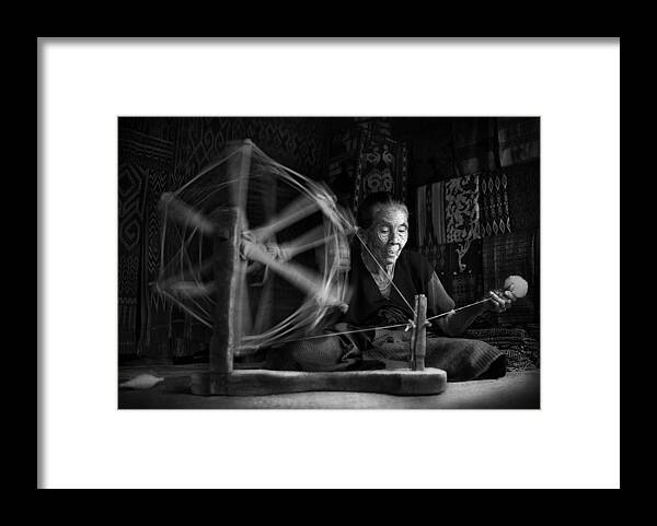 Everyday Framed Print featuring the photograph Spinning by Aman Ali Surachman