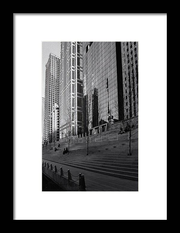 Chicago Framed Print featuring the photograph Stepping Up by Laura Hedien