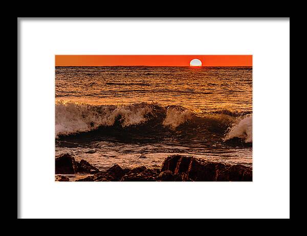 Hawaii Framed Print featuring the photograph Sunset Wave by John Bauer