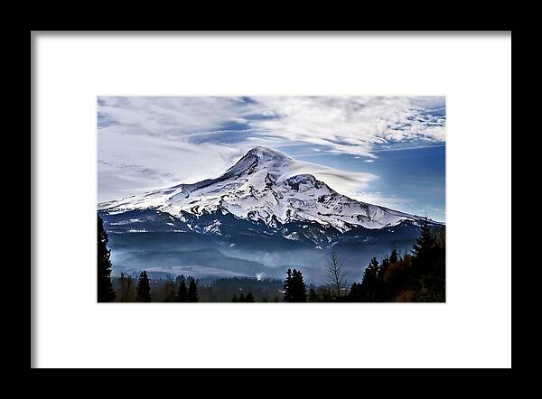 Tranquility Framed Print featuring the photograph Super Mountain by Darrell Wyatt