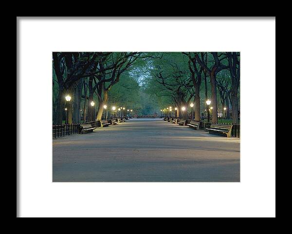 Central Park Framed Print featuring the photograph The Mall In Central Park by Urbanglimpses