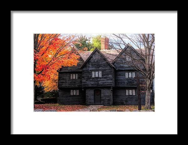 Salem Witch House Framed Print featuring the photograph The Salem Witch House by Jeff Folger