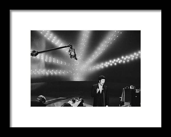 Singer Framed Print featuring the photograph Tom In Rehearsal by William Lovelace