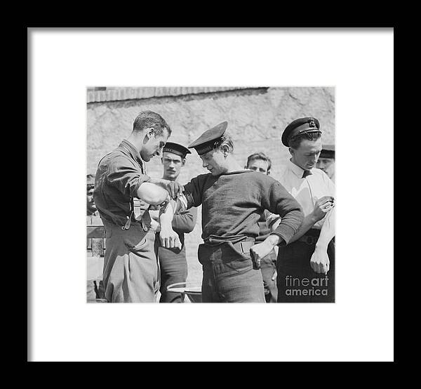 People Framed Print featuring the photograph Troops Receiving Vaccinations by Bettmann