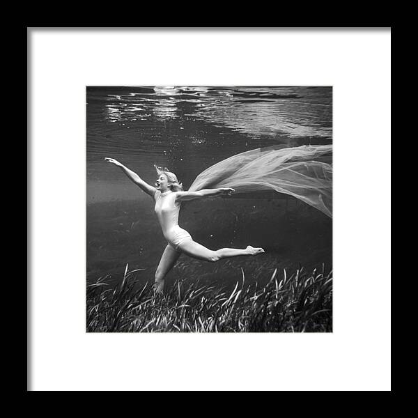 Ballet Dancer Framed Print featuring the photograph Underwater Jete by Bruce Mozert