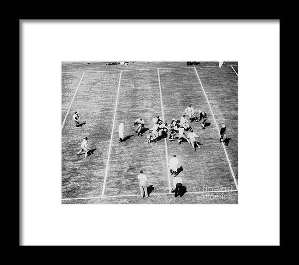 People Framed Print featuring the photograph University Of Georgia Beats Yale by Bettmann