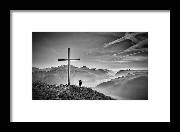 Landscape Framed Print featuring the photograph Where The Sky Ends by Vito Guarino