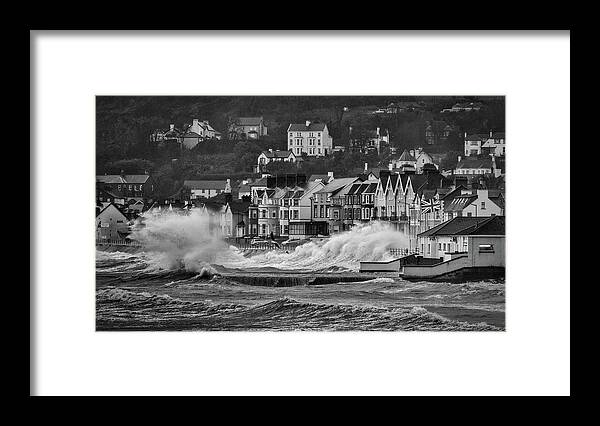 Whitehead Framed Print featuring the photograph Whitehead Storm by Nigel R Bell