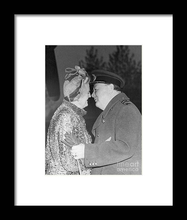 People Framed Print featuring the photograph Winston And Clementine Churchill Kissing by Bettmann