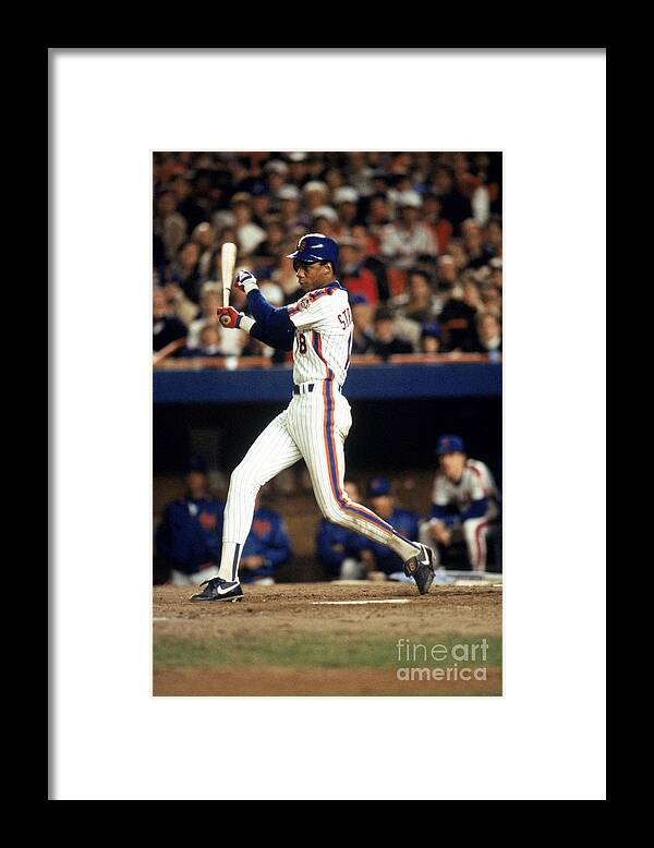 1980-1989 Framed Print featuring the photograph Darryl Strawberry by T.g. Higgins