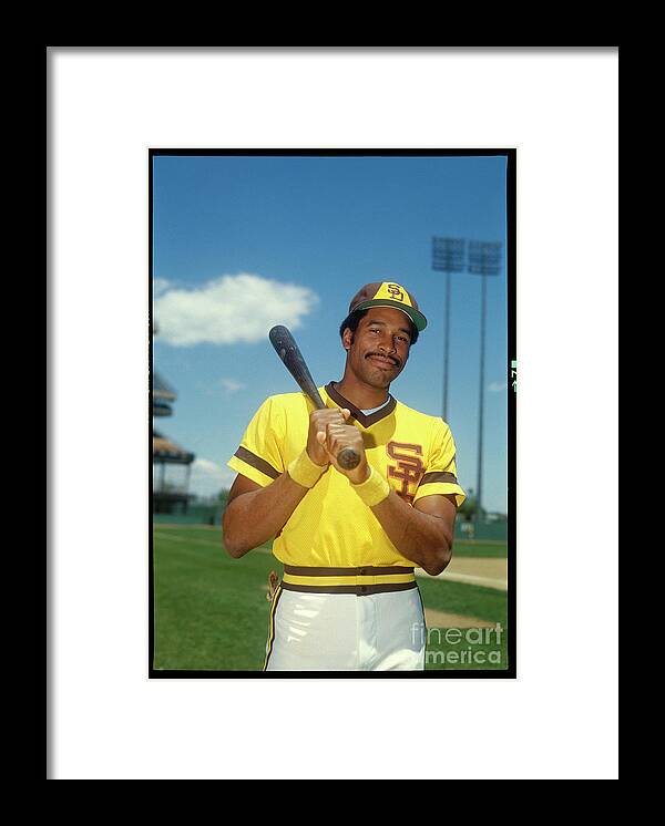 Sports Bat Framed Print featuring the photograph Dave Winfield by Louis Requena