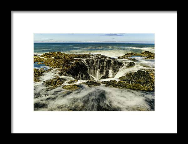 Oregon Framed Print featuring the photograph Drama at Thor's Well #1 by Jeff Swan