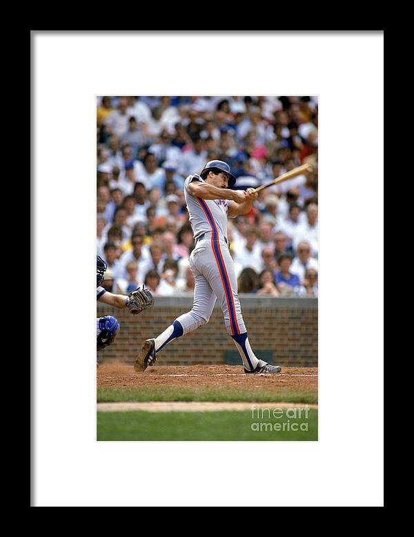 1980-1989 Framed Print featuring the photograph Keith Hernandez by Ron Vesely