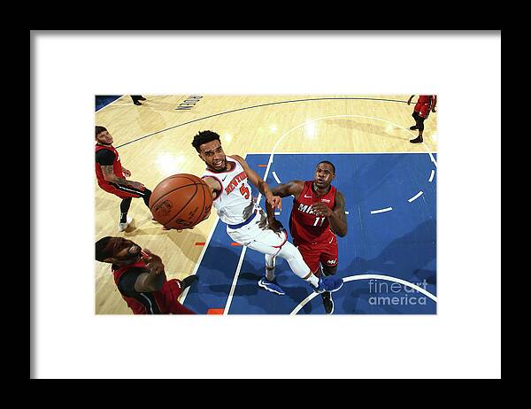 Courtney Lee Framed Print featuring the photograph Courtney Lee by Nathaniel S. Butler
