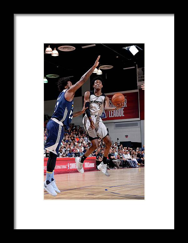 Nba Pro Basketball Framed Print featuring the photograph De'aaron Fox by David Dow