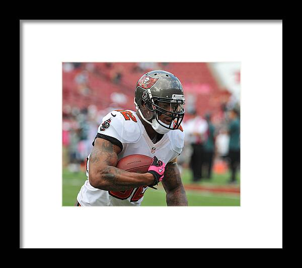 Tampa Framed Print featuring the photograph Philadelphia Eagles v Tampa Bay Buccaneers #2 by Al Messerschmidt