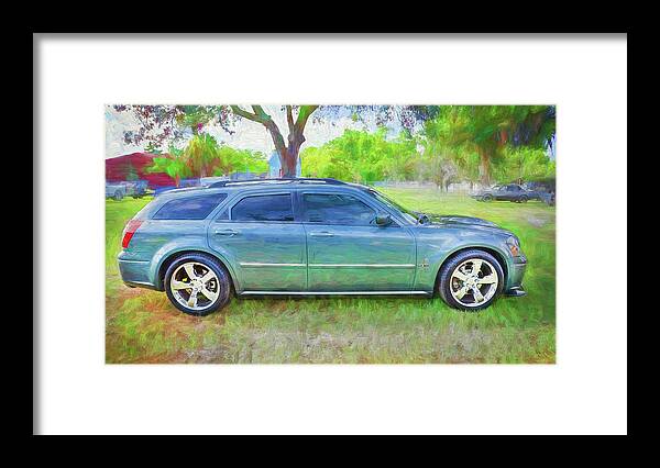 2006 Dodge Magnum Rt Framed Print featuring the photograph 2006 Dodge Magnum RT X108 by Rich Franco