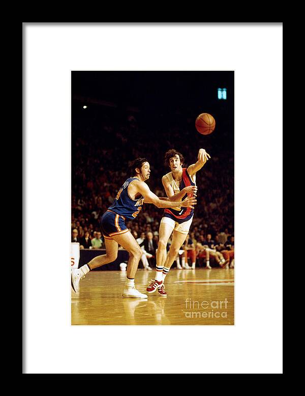 Nba Pro Basketball Framed Print featuring the photograph Bill Bradley #3 by Dick Raphael