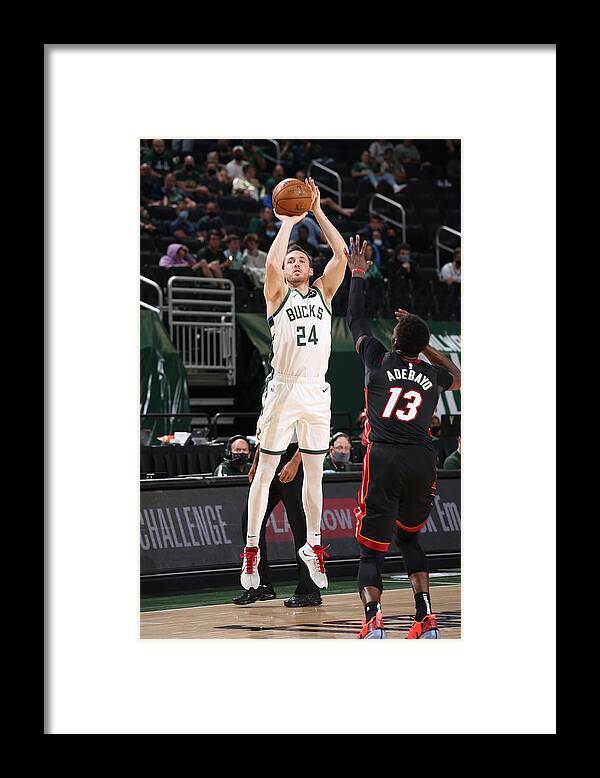 Playoffs Framed Print featuring the photograph Pat Connaughton by Gary Dineen