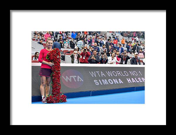Showing Framed Print featuring the photograph 2017 China Open - Day 8 - Semi-Finals #5 by Etienne Oliveau