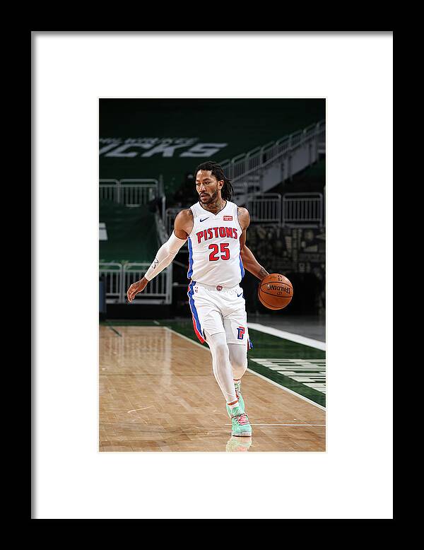 Nba Pro Basketball Framed Print featuring the photograph Derrick Rose by Gary Dineen