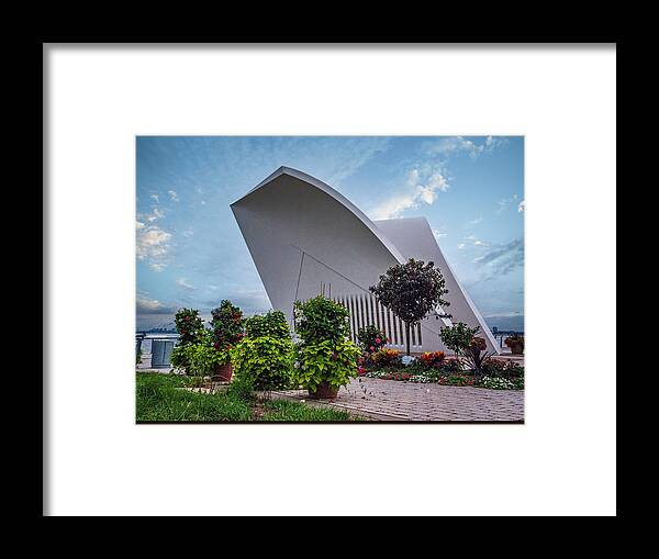 9/11 Framed Print featuring the photograph 9/11 Memorial Staten Island NY by Nick Zelinsky Jr
