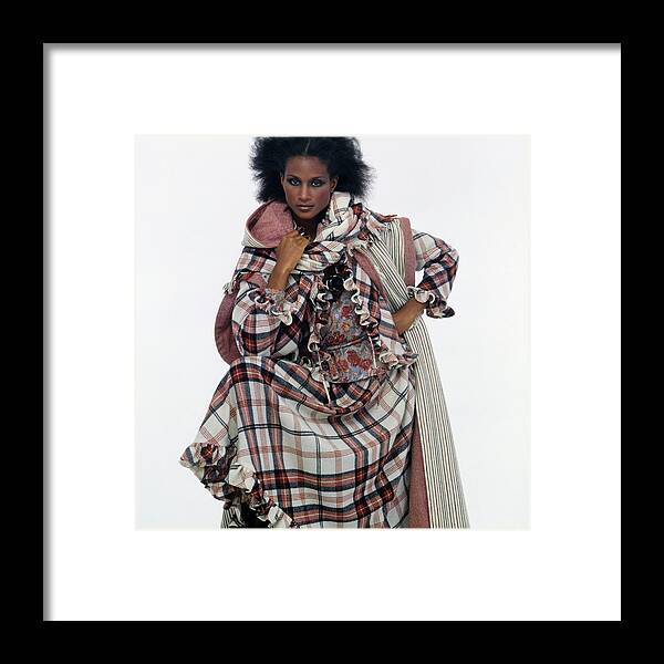 Fashion Framed Print featuring the photograph Beverly Johnson In An Emanuel Ungaro Ensemble by Albert Watson