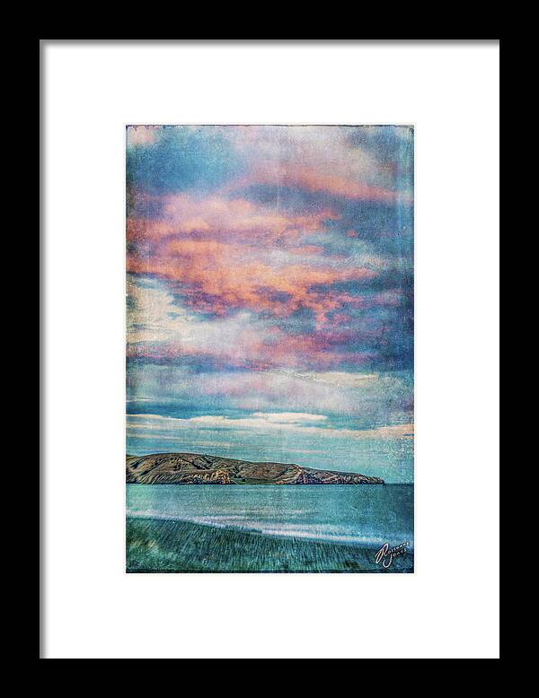 Sunset Framed Print featuring the photograph Birdlings Sunset by Roseanne Jones