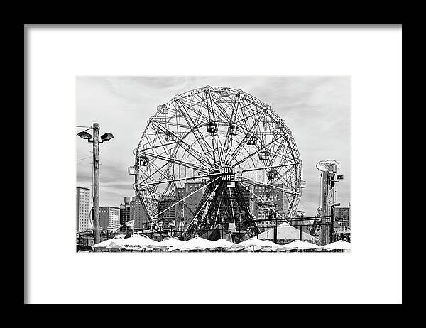 United States Framed Print featuring the photograph Black Manhattan Series - Coney Island Wonder Wheel by Philippe HUGONNARD