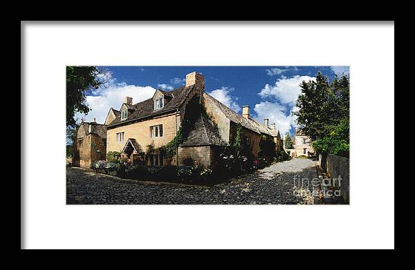 Bourton-on-the-water Framed Print featuring the photograph Bourton Backstreet Scene by Brian Watt